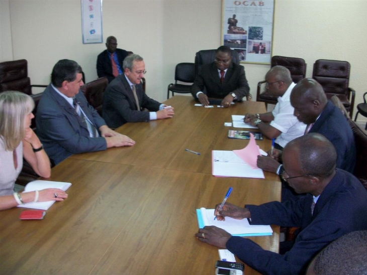 Coopération: le ministre du Commerce, Dagobert Banzio rassure les présidents des chambres de commerce des Etats-unis et d`Europe